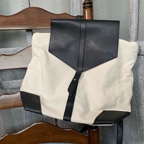 NWOT Deux Lux Canvas Backpack Bag - Picture 2 of 10